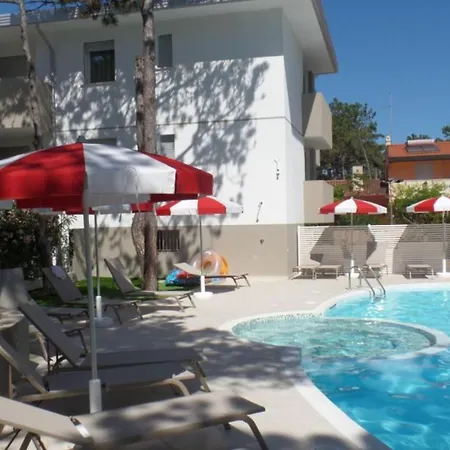Apartment New Flat In A With Pool And Jacuzzi